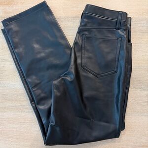 Abercrombie 90s Straight Ultra High Rise Leather